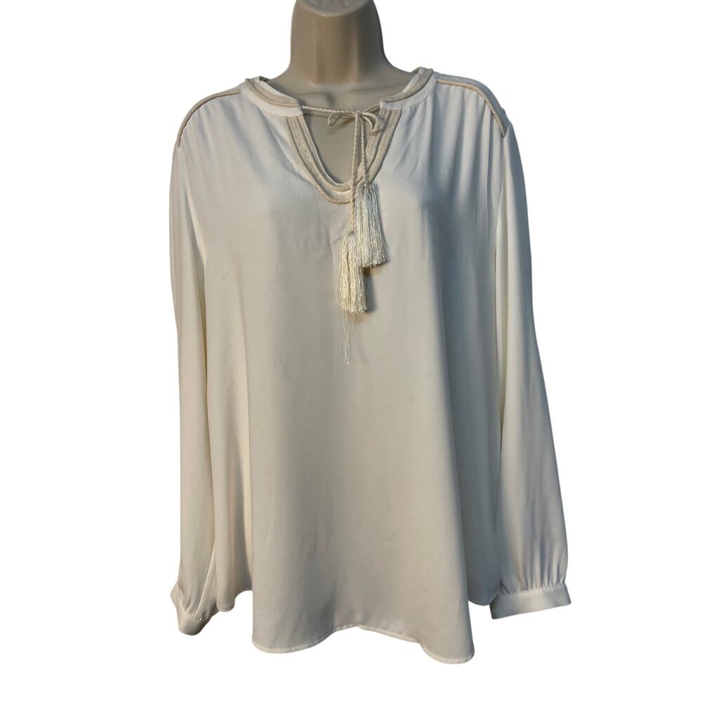Chico's Crème Embroidered‎ Boho Top - Size 3 Pre-owned